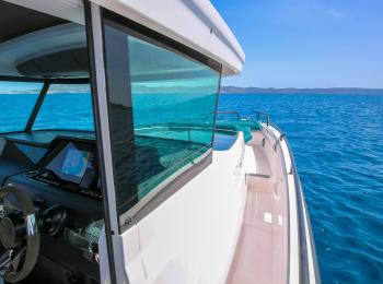 Axopar - 37 XC Cross Cabin