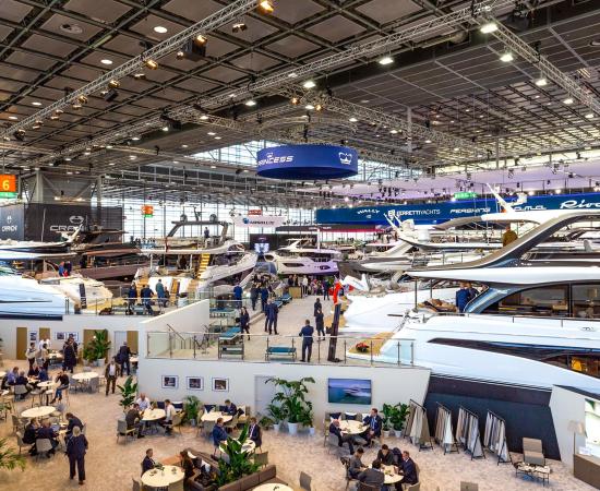 Boot 2025 Princess Yachts stand